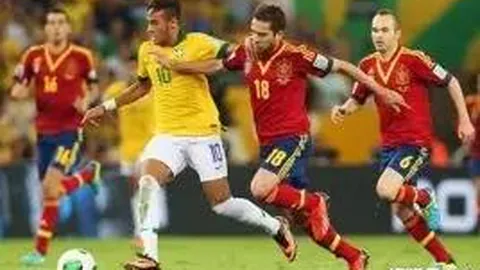 不舍告别！古斯塔沃激情挥别海港球迷，泪洒赛场深情致谢