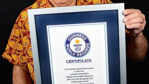 “意甲双雄赛季中途频繁换帅，刷新历史第二纪录”