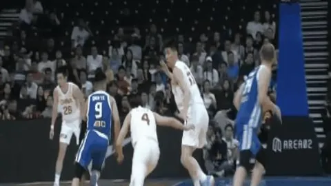 “连续7战豪夺5胜，上期再添一捷！湖人VS猛龙巅峰对决，不容错过的篮球盛宴！”